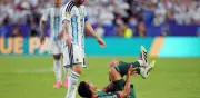 Mundial 2026: Messi evitó la roja en polémica jugada ante Argelia