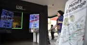México recibe 5,611 mdd en remesas en mayo, mayor monto en siete meses