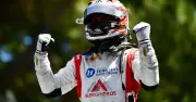 Noel León hace historia en Mónaco y emula la hazaña de Checo Pérez en F2