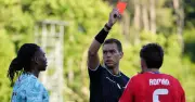 Rafael Leão e Iván Román expulsados en Portugal vs Chile amistoso