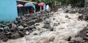 Rechazan reubicación de familias afectadas por lluvias en Veracruz