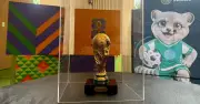 Réplica oficial de la Copa del Mundo se exhibe en Iztapalapa