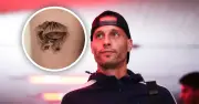 Sergio Canales tatúa su amor eterno por Monterrey con símbolos regiomontanos
