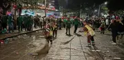 Tras triunfo de México, instalarían contenedores de basura en Reforma