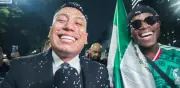 Yulay casi pierde la vista por espuma en celebración de México vs Chequia