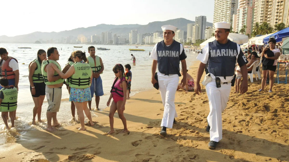 Marina activa operativo de seguridad en playas por Semana Santa