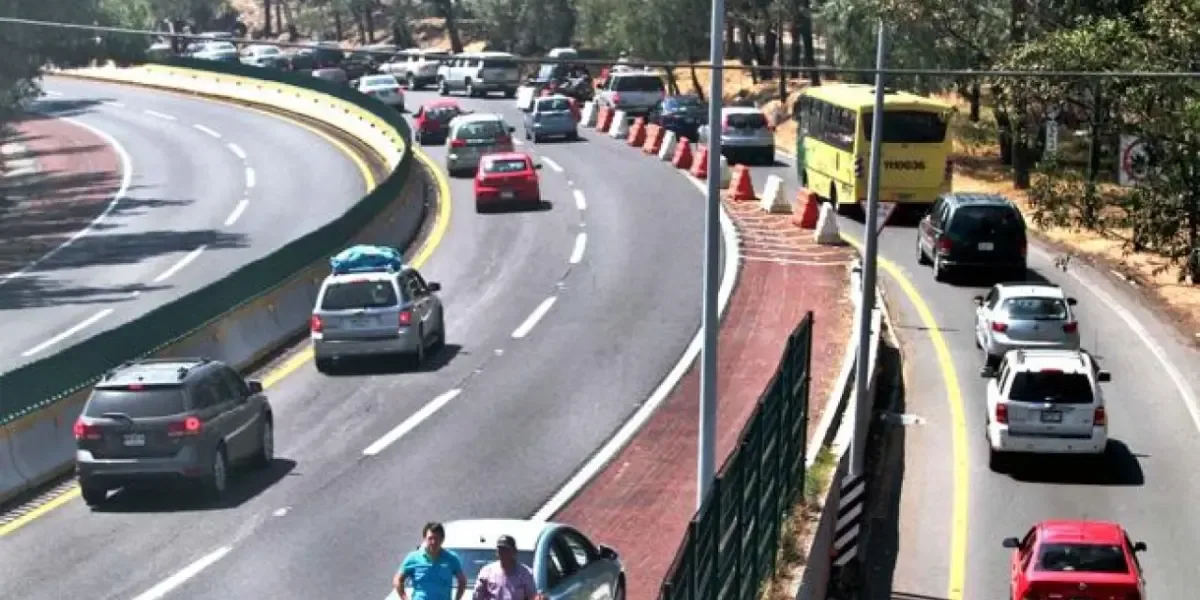 Arranca paro nacional de transportistas y agricultores en 20 estados sin hora de término