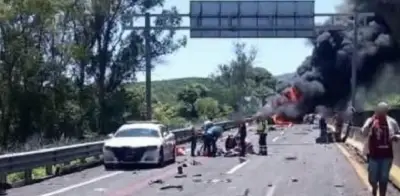 16 muertos deja choque múltiple en autopista Guadalajara–Tepic