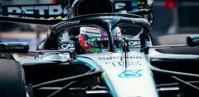 Antonelli domina en Bélgica y extiende liderato en F1 2026; Checo abandona