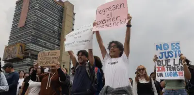 Aspirantes a la UNAM se dividen: unos piden repetir examen, otros cambios a futuro