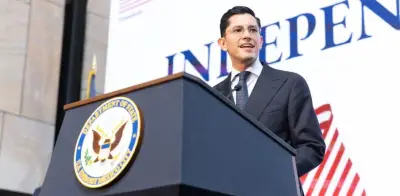 Canciller Velasco refrenda defensa de derechos de mexicanos en EU