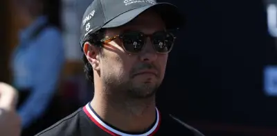 Checo Pérez lamenta no estar en México para el Mundial 2026 y pronostica triunfo ante Inglaterra