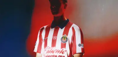 Chivas presenta nuevas playeras local y visitante con Nike para Apertura 2026