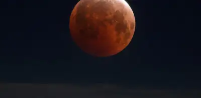 Eclipse lunar agosto 2026: fecha, horarios y cómo ver la Luna de sangre en México