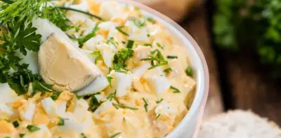 Ensalada de huevo cremosa: receta fácil para desayunos nutritivos