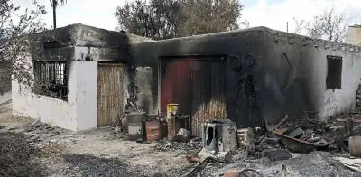 Estabilizan incendio en Almería, España; autorizan regreso de evacuados