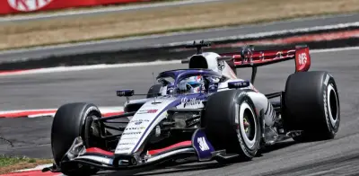Hamilton domina la sprint pole en Silverstone; Checo Pérez arrancará 19°