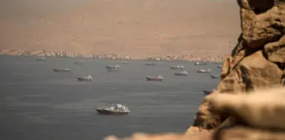 Irán cierra estrecho de Ormuz tras disparar a barco no autorizado