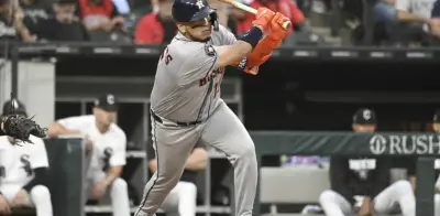 Isaac Paredes impulsa tres carreras y guía a Astros a quinta victoria consecutiva
