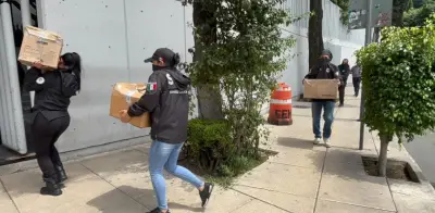 Marina traslada 18 cajas con indicios del caso Ruffo Appel a la FEMDO