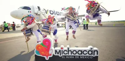 Michoacán abre 18 conexiones aéreas para impulsar turismo vacacional