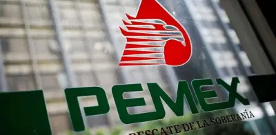 Pemex desmiente desaparición de crudo y defiende balance operativo