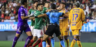 Polémica arbitral en la Liga MX: dos penales cuestionados en la primera jornada