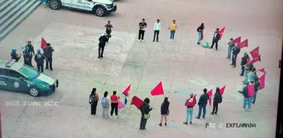 Protesta en Cuauhtémoc: choque por estatuas de Castro y Guevara