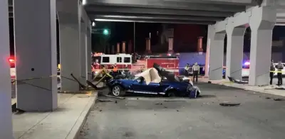 Querétaro: dos muertos al caer su vehículo desde un puente en avenida Cimatario