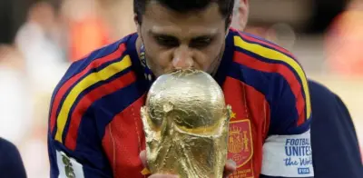 Rodri entra al selecto grupo de leyendas con Messi, Ronaldinho y Zidane