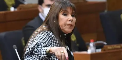 Senadora paraguaya se retracta tras ataque racista contra Mbappé y exige disculpas