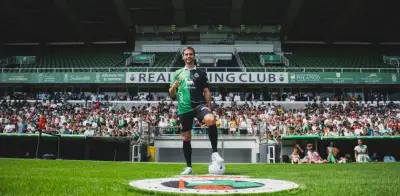 Sergio Canales regresa al Racing de Santander tras tres años en Rayados
