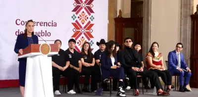 Sheinbaum presenta a 7 semifinalistas en EU de 'México Canta' 2026