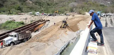 SICT invertirá 5,999 mdp en 388 caminos artesanales este año