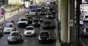 Aumentan 10% los montachoques en 2026; aseguradoras buscan tipificación nacional