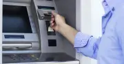 BBVA vs. Banco Azteca: ¿quién tiene más cajeros y sucursales en México?