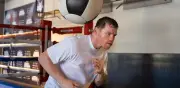 Canelo Álvarez apoya a seleccionado mexicano Josué Zepeda para Mundial Sub-19