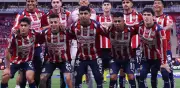 Chivas confirma dorsales para el Apertura 2026: Hormiga González mantiene el 34