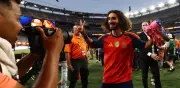 El secreto de Marc Cucurella: por qué nunca se corta el cabello y su rutina capilar