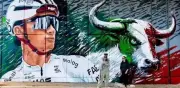 Ensenada rinde homenaje a Isaac del Toro con mural monumental