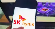 Escasez de memoria para IA dispara precios de celulares y beneficia a SK Hynix y Micron