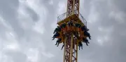 Falla en atracción de caída libre deja a 12 atrapados en Feria de Chalco