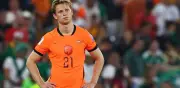 Frenkie de Jong sufre grave lesión en la rodilla; FC Barcelona estalla por diagnóstico erróneo