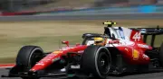 GP de Gran Bretaña: Hamilton lidera práctica; Checo Pérez recorta diferencias