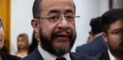 Hugo Eric Flores pedirá licencia en Cámara de Diputados por liderar PAZ