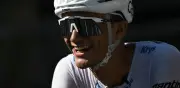 Isaac del Toro se mantiene en el Top 10 del Tour de Francia tras caída múltiple en la Etapa 12