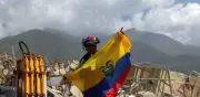 Jóvenes voluntarios sin hogar dirigen refugio en La Guaira tras terremotos en Venezuela