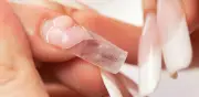 Lista de materiales para uñas de acrílico desde cero que usan las expertas