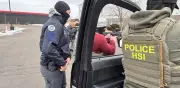Muere mexicano atropellado al huir de ICE en Florida