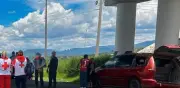 Mueren atropellados en Hidalgo al cambiar llanta; conductor huye